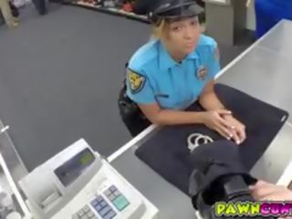 Miss Police Officer Sucks Dick And Fuck Her Pussy