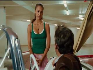 Jessica alba in drugi lepo luck chuck