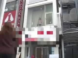 Japonské dievča fucked v okno video