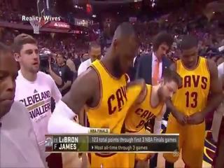 Lebron james przypadkowo przedstawia kutas na telewizja