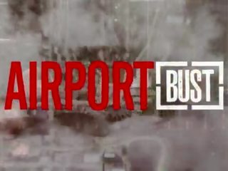 Airportbust - customs ofițer șantajează tatuaj adolescenta