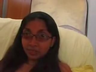 Szűz- lány indiai geeta