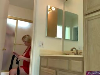 Stepson drills his stepmother while dad is in the shower